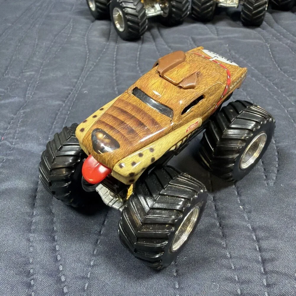 Hot Wheels Monster Jam 1:64 Diecast Monster Truck Lot of 6 Vintage Loose